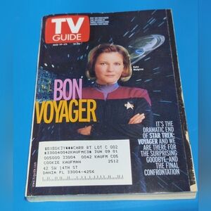 TV Guide Magazine - Bon Voyager Cover (Kate Mulgrew) - May 2001
